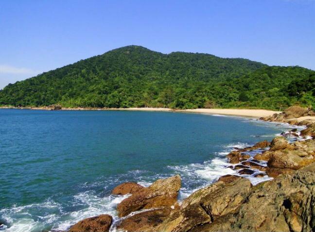 praia camburizinho guaruja praia deserta